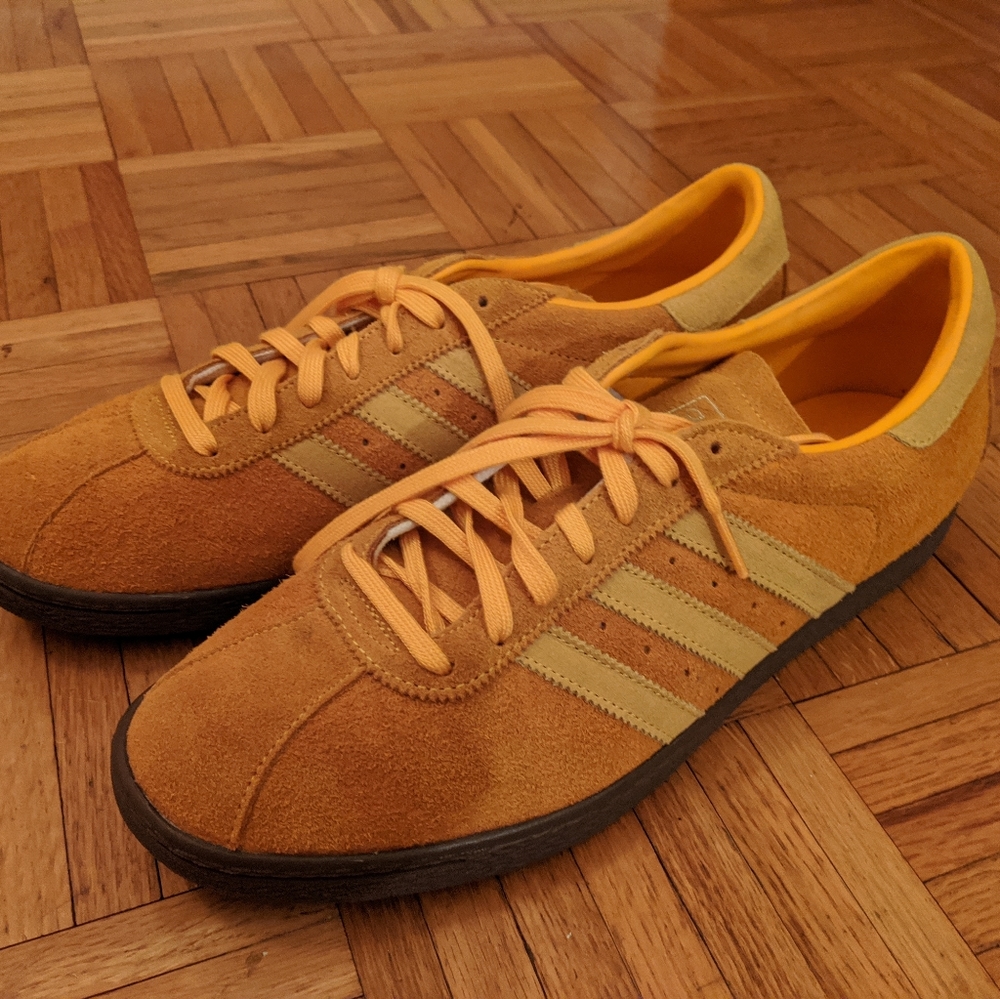 Adidas Tobacco shoes